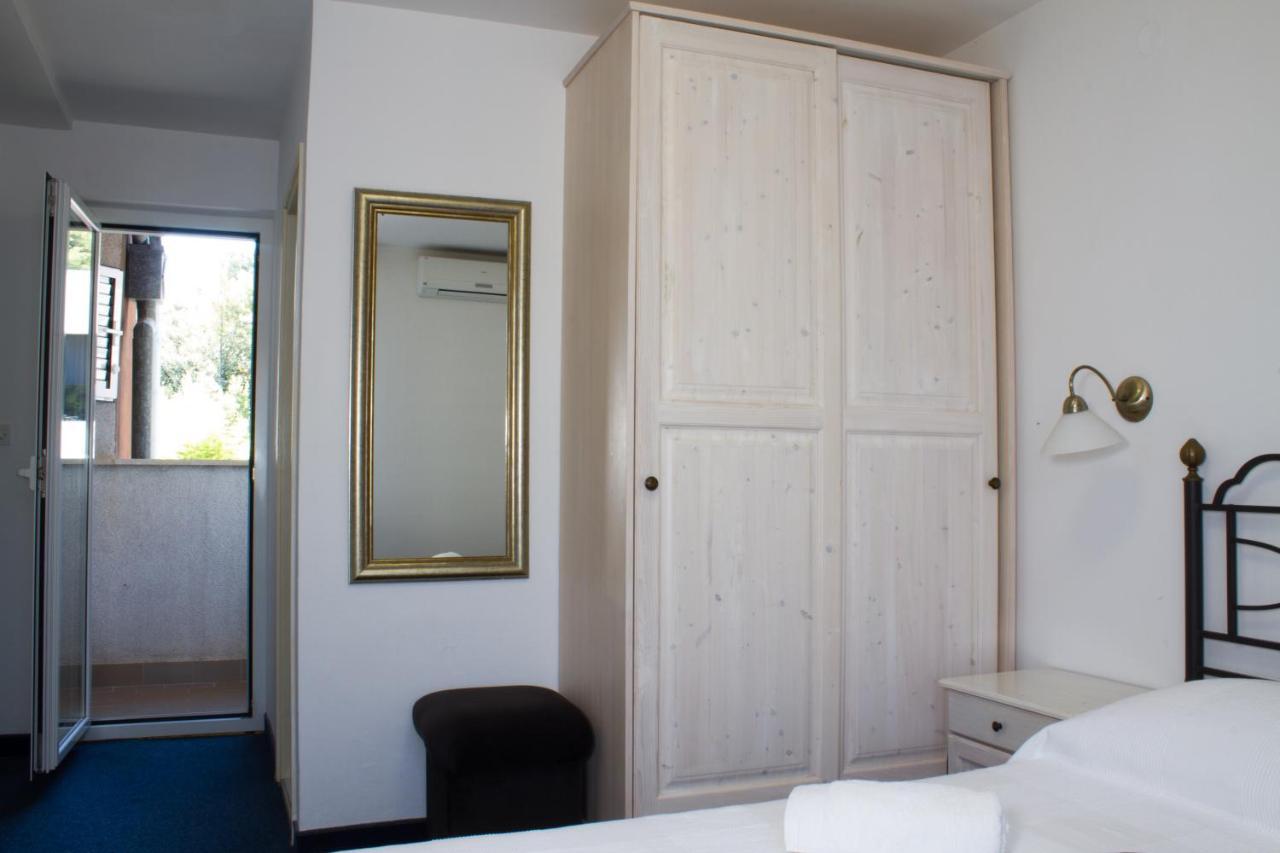 B&B Baron Gautsch Rovinj Exterior photo
